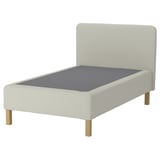 RENFJÄLLET seng i beige stof, træben, rektangulær, polstret hovedgærde, let moderne design.