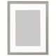 Sølv rektangulær fotoramme med klart beskyttelsesdæksel. Moderne metallisk finish og lodrette/vandrette ophængningsmuligheder.