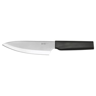 En ikea kogekniv i sort håndtag i rustfrit stål ved navn STJÄRNSTÖR. Den har et skarpt, holdbart blad, der er ideelt til at skære forskellige fødevarer.