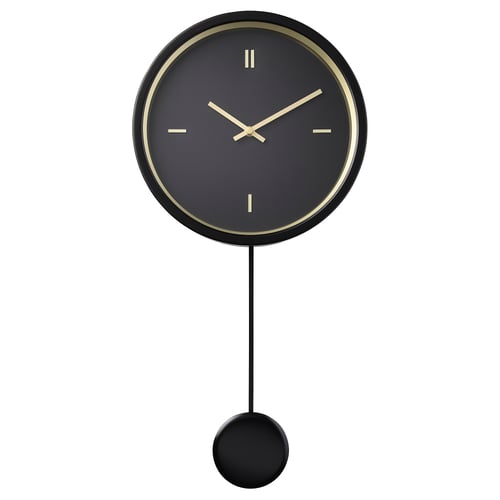 Sort vægur, rund form, guld accenter, aluminium ansigt, guld visere, enkelt pendul.