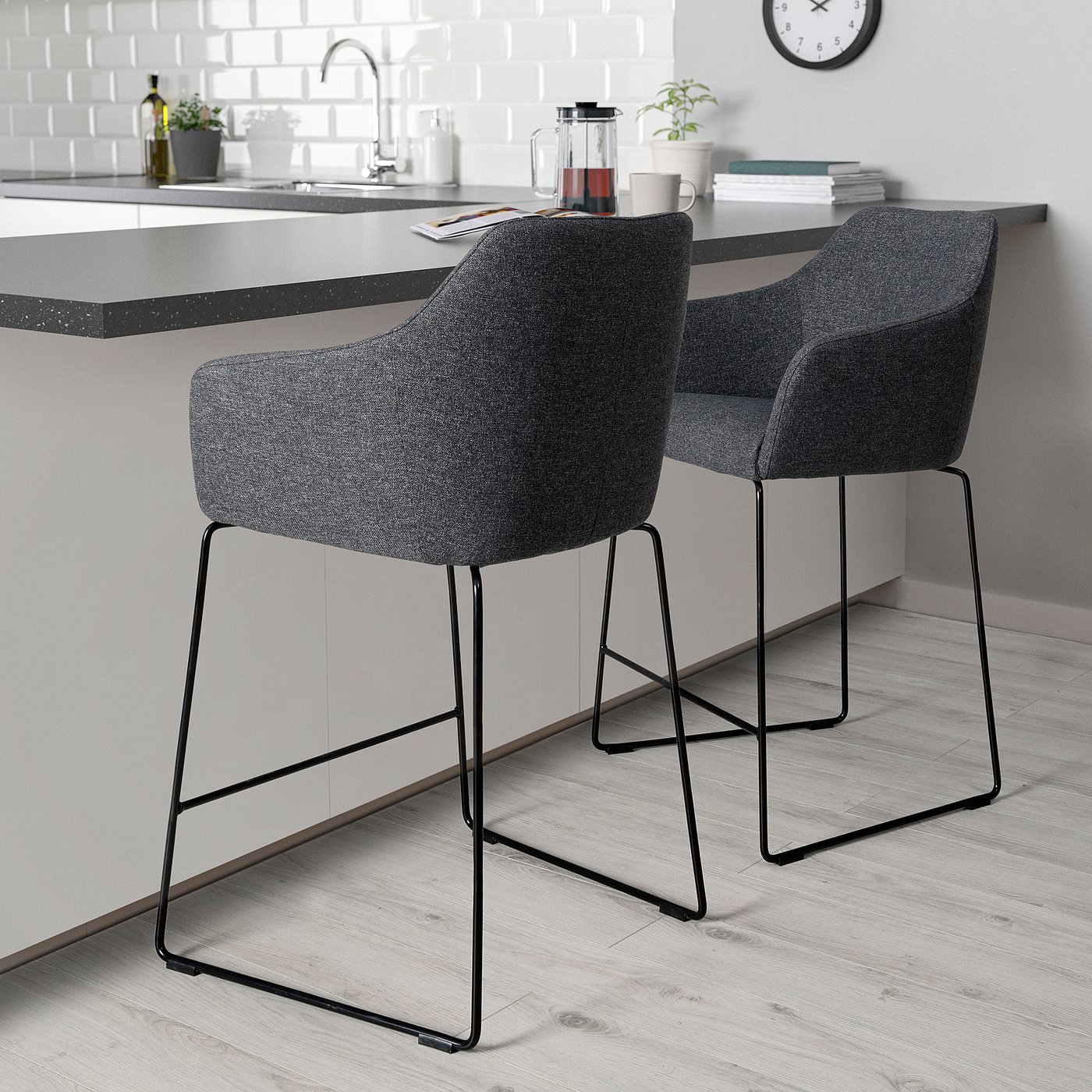 Møbelmontering TOSSBERG Barstol, metal sort/Gunnared mørkegrå