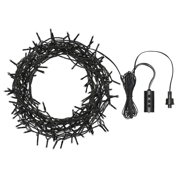 A black GETKÅL light wreath with a remote and power cord.