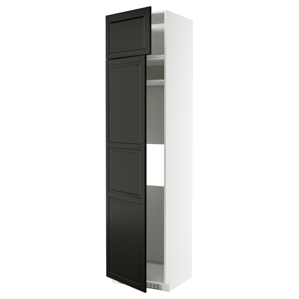 A black and white METOD tall kitchen cabinet with three shelves and bevelled edges.
