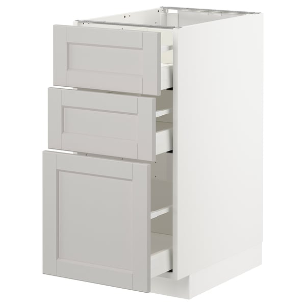 METOD kitchen cabinet, light grey with bevelled edges, three drawers, self-closing.