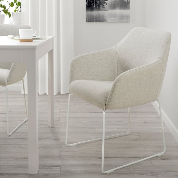 TOSSBERG: modern dining chair with light grey fabric, m-legs, armrests, space-saving.