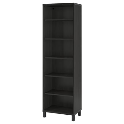 Kõrge must ikea BESTÅ raamaturiiul viie avatud riiuliga. Stiilne kaasaegne disain, vastupidav konstruktsioon, mis sobib ideaalselt hoiustamiseks või väljapanekuks.