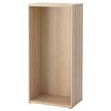 ikea BESTÅ heledast tammest avatud riiul, ristkülikukujuline, valmistatud puitkiudplaadist ja reguleeritavate jalgadega puitlaastplaadist.