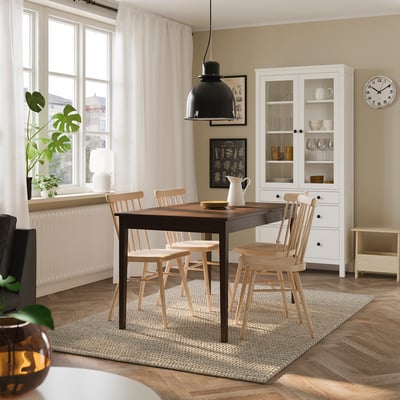 NÄSINGE / HÖGVED Laud ja 4 tooli, tumepruuni peitsiga pöögispoon/kasespoon, 130x80 cm