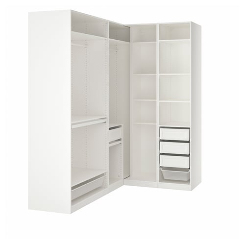 Valge ikea PAX nurgakapp riiulite ja panipaikadega. See on kaasaegne disain tõhusaks kapikorralduseks.