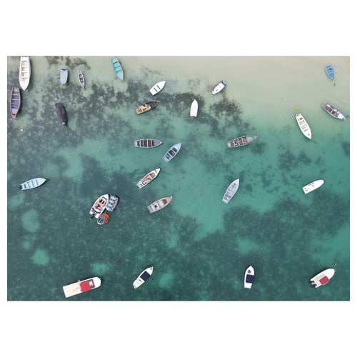PJÄTTERYD: õhupaatide stseen. Ilus türkiissinine vesi paatidega. Isikupärastage plakat, polüester.