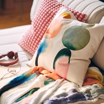 IKEA PS 2026 غطاء وسادة, أبيض/عدة ألوان, 50x50 سم
