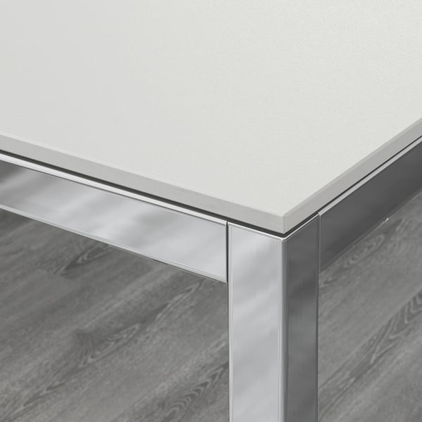 TORSBY طاولة, طلاء كروم/أبيض فخّار, 135x85 سم