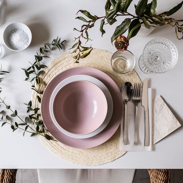 FÄRGKLAR 18-piece service, matt light pink