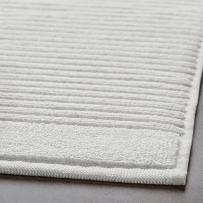 Estora de bany de cotó ALSTERN blanc: texturada, absorbent, quadrada, 100% cotó, d'assecat ràpid.