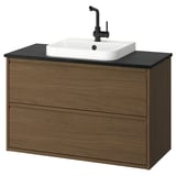 Tocador de bany modern de roure amb taulell negre, lavabo blanc, aixeta negra mat, estil de paret, dos calaixos.