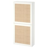 Moble altable BESTÅ blanc amb portes teixides, disseny modern i que estalvia espai, frontisses regulables i de tancament suau.