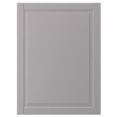 Mostra una porta d'armari rectangular de color gris clar amb un disseny de vora llisa i bisellada feta de taulers de fibra.