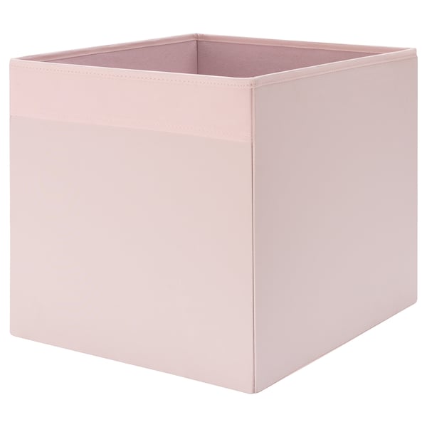 Caixa d'emmagatzematge de tela rosa, de forma quadrada, dissenyada per a prestatgeries, elegant i funcional.