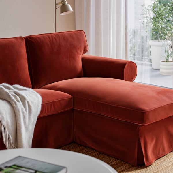 EKTORP Sofà de 3 places amb chaise longue, Alhamn taronja intens vermell