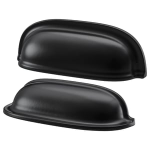 Dues nanses d'armari negres estil tassa. Són elegants, allargats i fabricats en alumini amb un acabat llis. Ideal per a un look modern i minimalista.