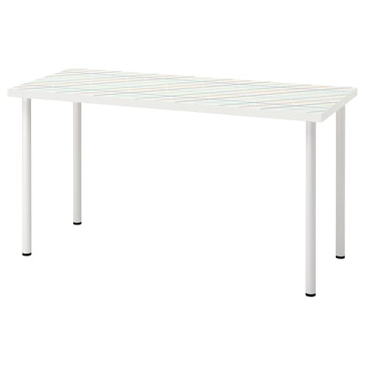 Escriptori blanc LAGKAPTEN amb estampat de colors, rectangular, tapa de fusta, potes metàl·liques.