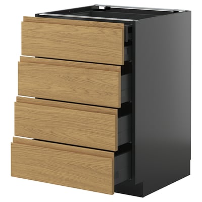 Mostra un moble de cuina ikea METOD amb quatre calaixos de fusta en acabat roure clar, sobre una base gris fosc.