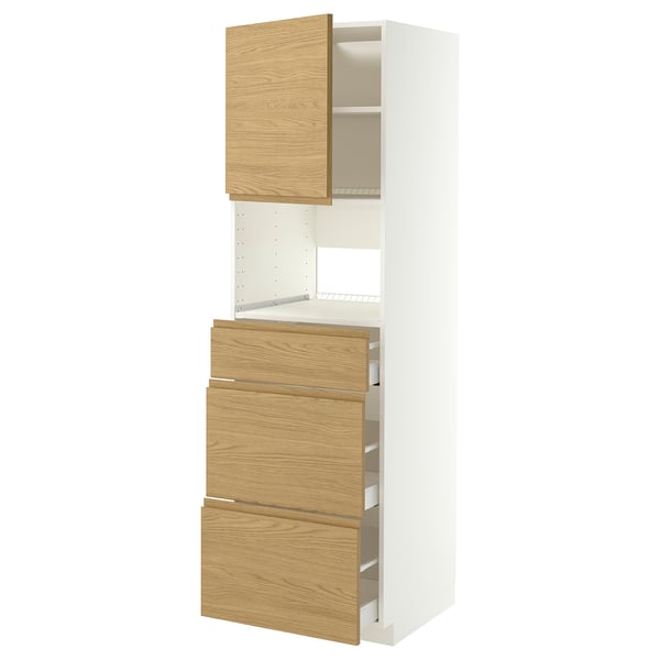 Unitat de cuina IKEA METOD amb frontals de roure, marc blanc, manetes integrades, dos calaixos i un armari.