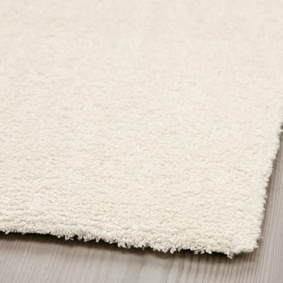 KNARDRUP white rug, rectangular, shine effect, soft, recycled polyester.