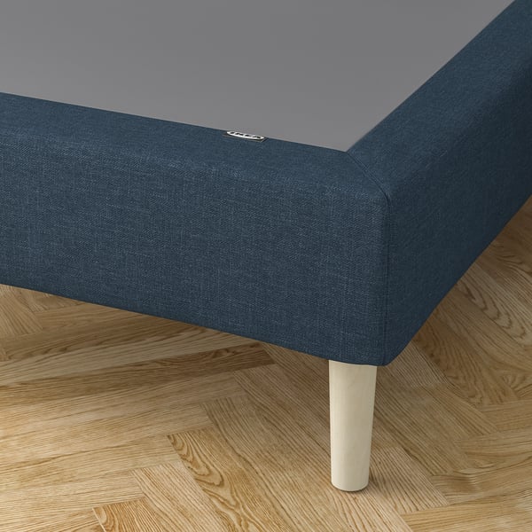 LYNGÖR Spring mattress base, incl leg and headboard/Kilanda dark blue, 140x200 cm