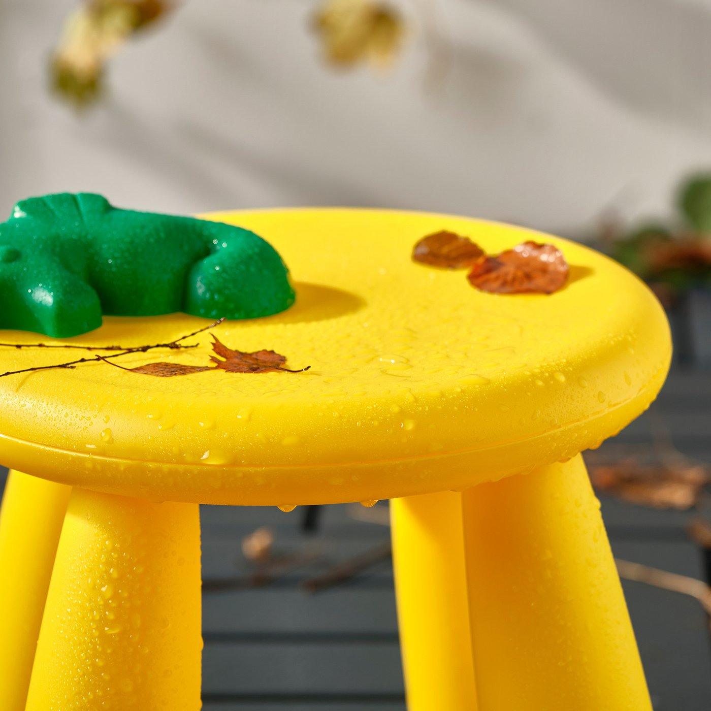 MAMMUT children's stool, in/outdoor/yellow - IKEA Spain