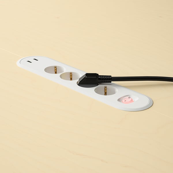 Usb hub with switch on wood