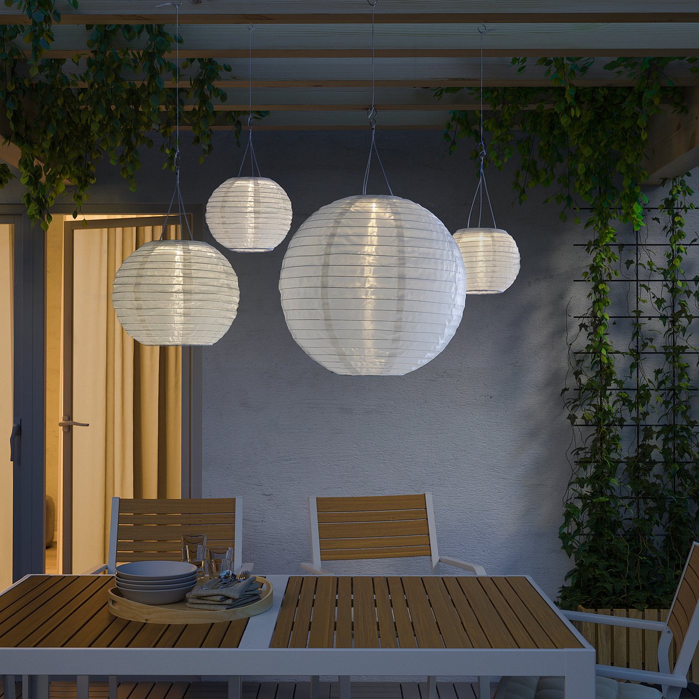 SOLVINDEN LED solar-powered pendant lamp, outdoor/globe white, 45