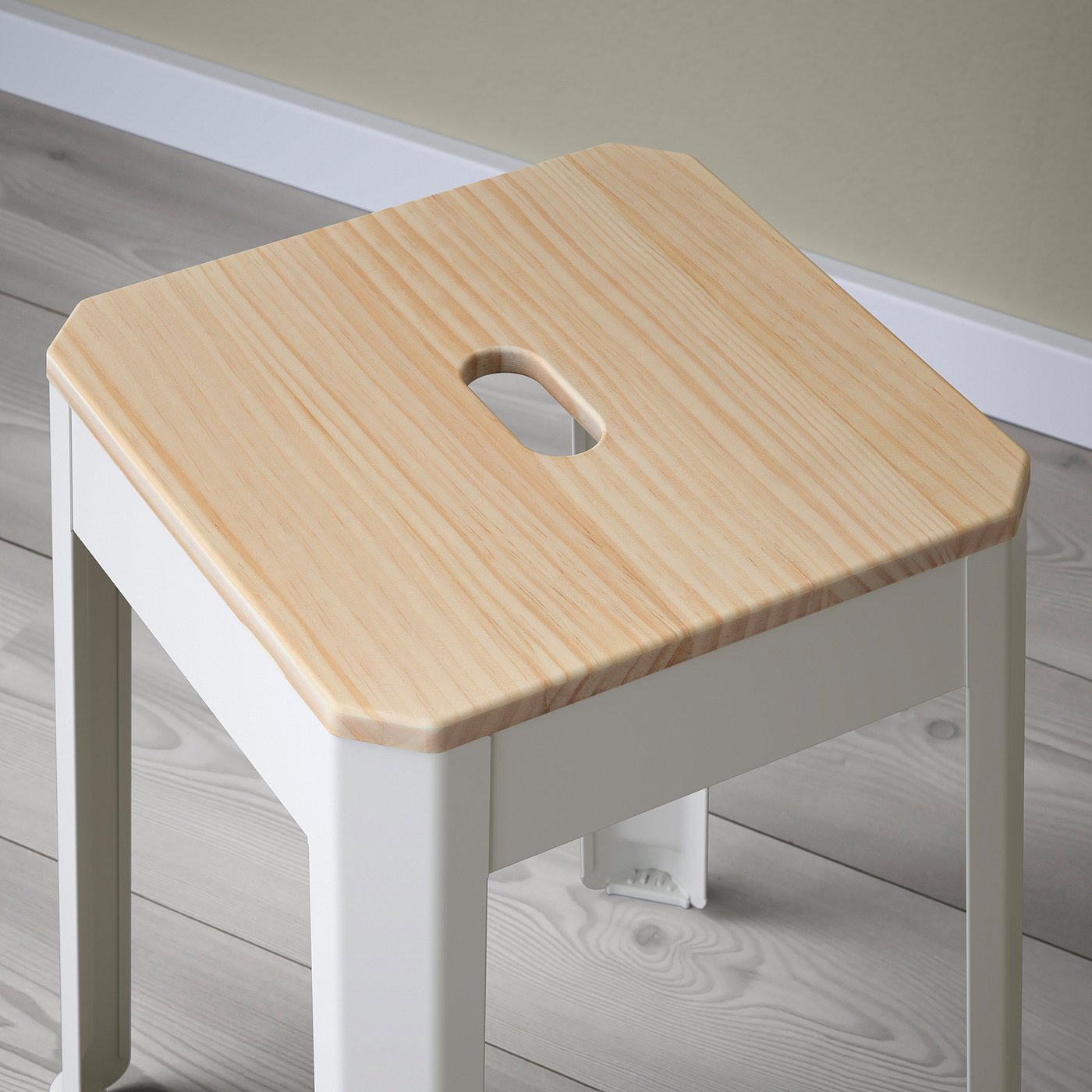 TRÄNNÖ stool, white/pine - IKEA Spain