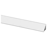 Protector de esquina metálico plateado para encimeras, diseño elegante y moderno.