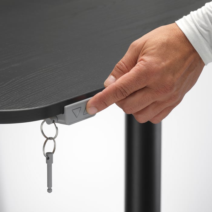 BEKANT Escritorio esquina der sentado/pie, chapa fresno c/ tinte negro