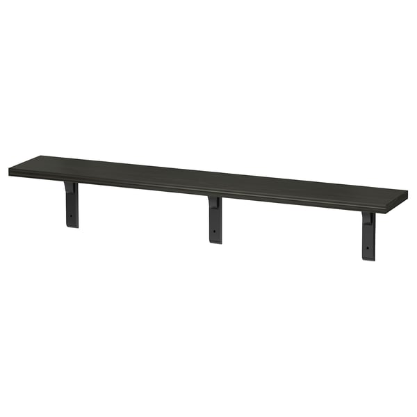 Estantería de pared negra BERGSHULT con soportes metálicos.