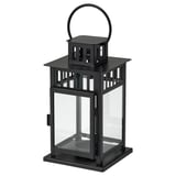 Linterna BORRBY negra con diseño tradicional; Fabricado en acero y cristal, con asa y forma cuadrada.