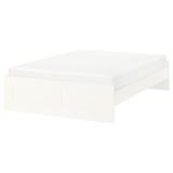 Cama BRIMNES blanca, compacta con laterales ajustables, diseño moderno.