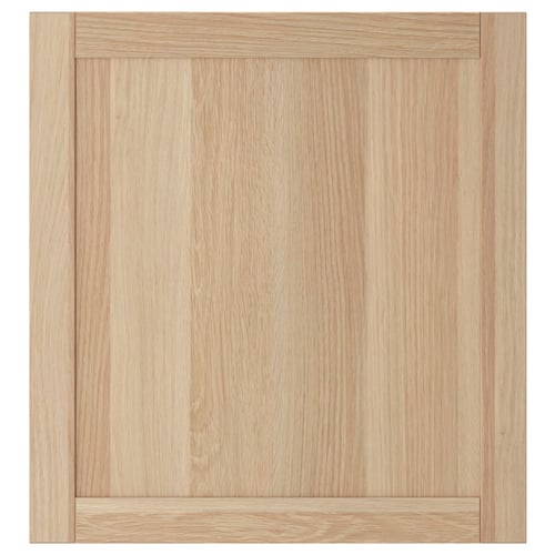 Una puerta cuadrada de madera clara con la etiqueta HANVIKEN. Está diseñado con una superficie simple y lisa y un acabado de madera natural.