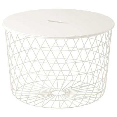 Una mesa de cesta de alambre blanco KVISTBRO. Tiene una forma circular y un diseño de malla blanca. La parte superior es plana y de color blanco sólido.
