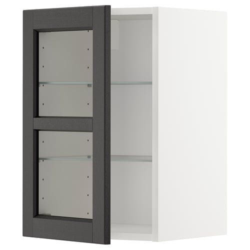 Mueble de pared moderno, puertas de vidriera negra con marco de metal, estantes de vidrio ajustables.