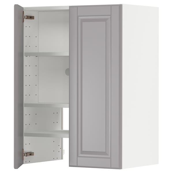 Mueble de cocina METOD gris, gris suave, rectangular, tres estantes, puertas biseladas.