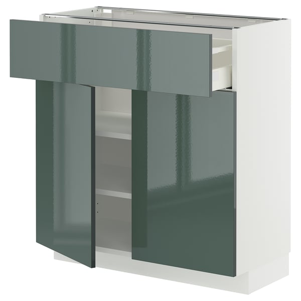Mueble de cocina METOD con frentes de kallarp gris-verde brillante, con múltiples cajones y estantes, diseño moderno y robusto.