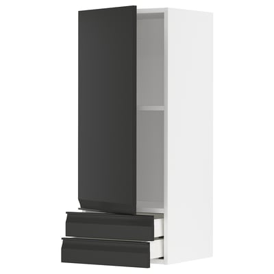 Moderno mueble de cocina en blanco y negro. Cajón y estante abierto. Diseño delgado y elegante.
