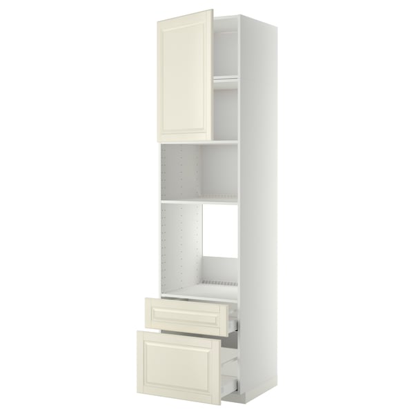 Mueble de cocina METOD blanco con frentes de bodbyn en blanco roto y bordes biselados.