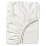 Sábana blanca NATTJASMIN, suave como la seda, mezcla de algodón y lyocell, bordes elásticos, forma cuadrada doblada.