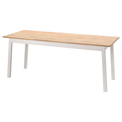 Mesa de comedor PINNTORP, rectangular, tapa de madera clara, patas blancas, diseño elegante, pino macizo resistente.