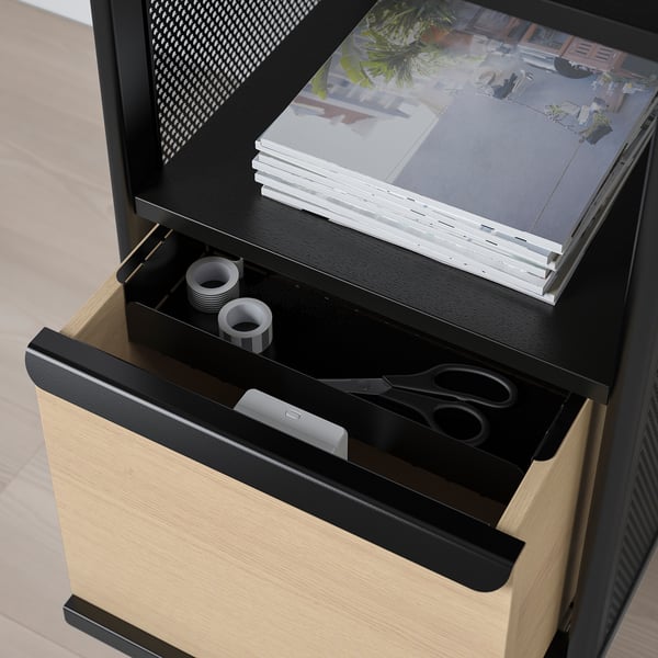 Muebles catalan pilas