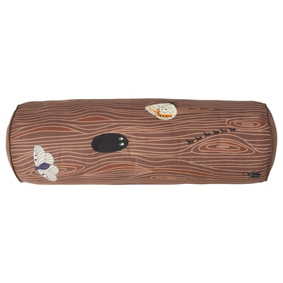 Cojín SKOGSDUVA: marrón, cilíndrico, diseño de tronco de árbol con insectos, algodón y poliéster.