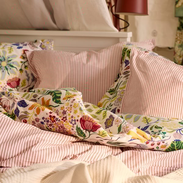 Juego de edredón SOLFIBBLA a rayas rojas y blancas con almohadas florales, 100% algodón.